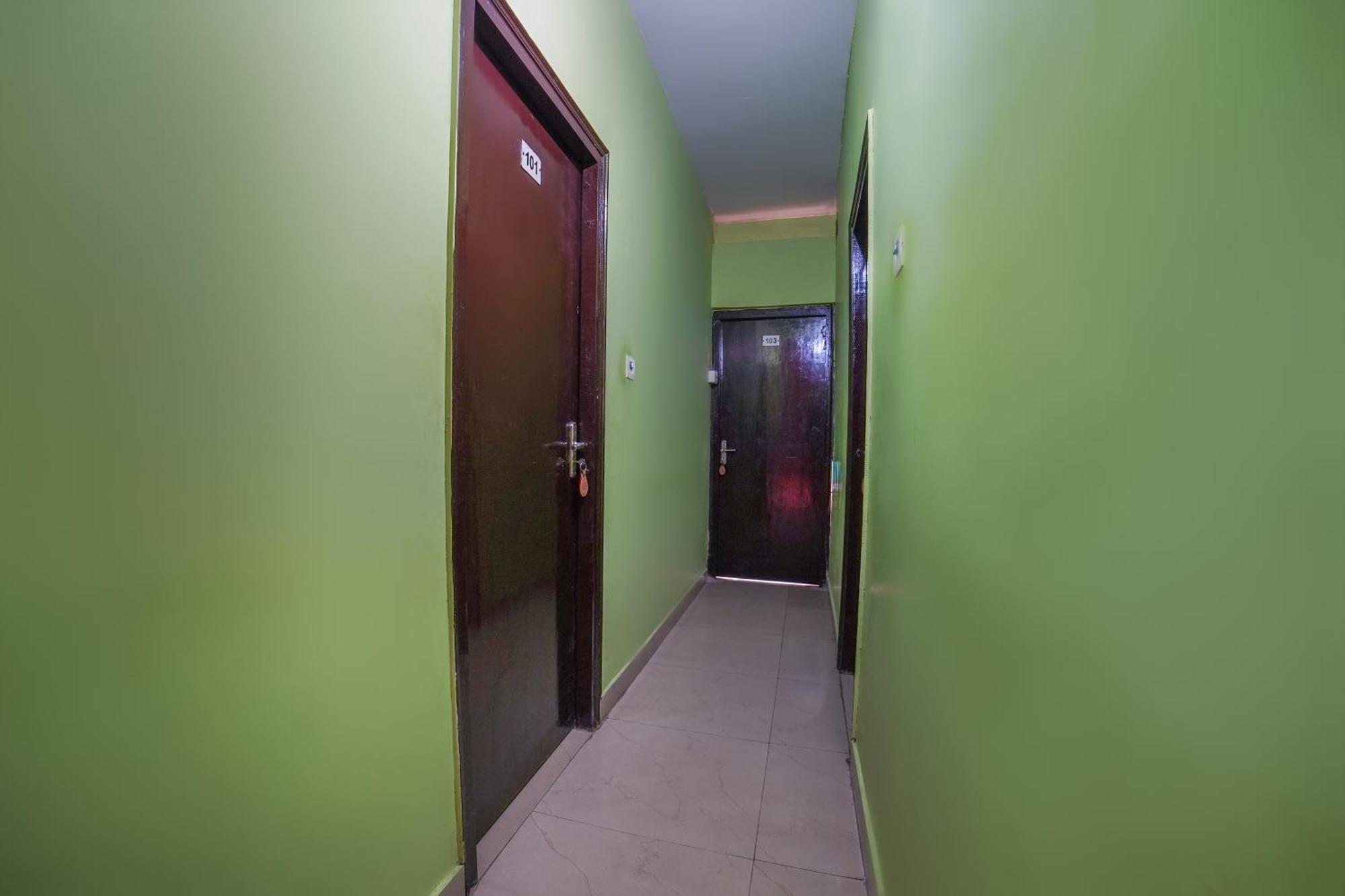 Rudrapur 斯波特昂61465舒适旅馆酒店 外观 照片